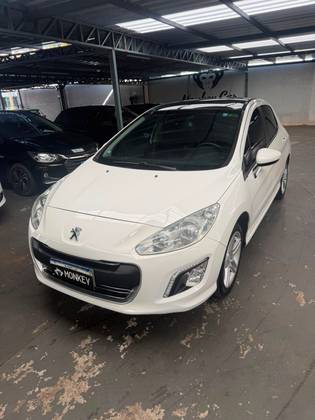 PEUGEOT 308 2.0 ALLURE 16V FLEX 4P AUTOMÁTICO PEUGEOT 308 2.0 ALLURE 16V FLEX 4P AUTOMÁTICO